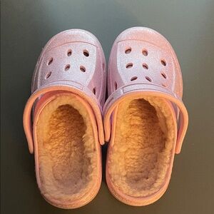 Pink Kids Clogs with Fleece Lining. Brand new, no tags